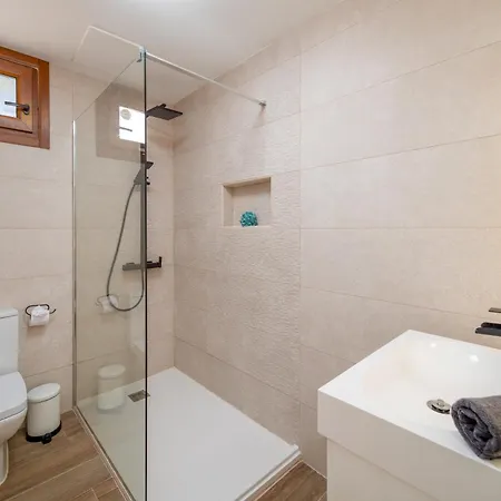 Poppy Willa Playa Blanca (Lanzarote)