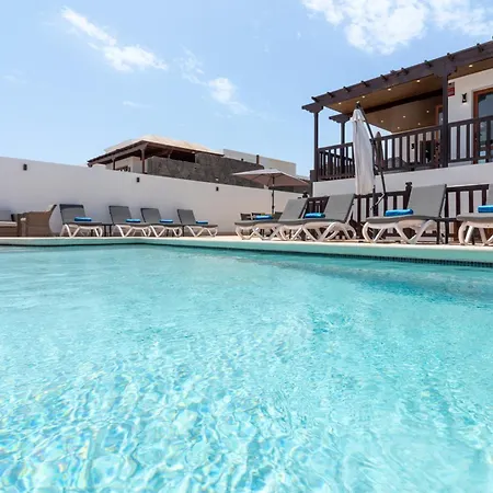 Poppy Willa Playa Blanca (Lanzarote)